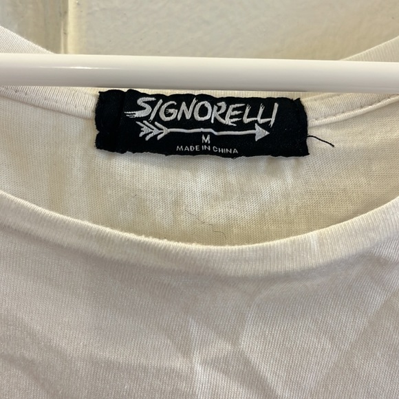 Lips tshirt - Picture 2 of 3